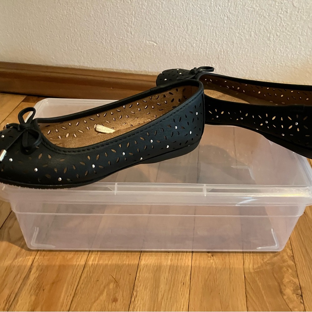 Black Leather Ballet Flats with Decorative Perforations